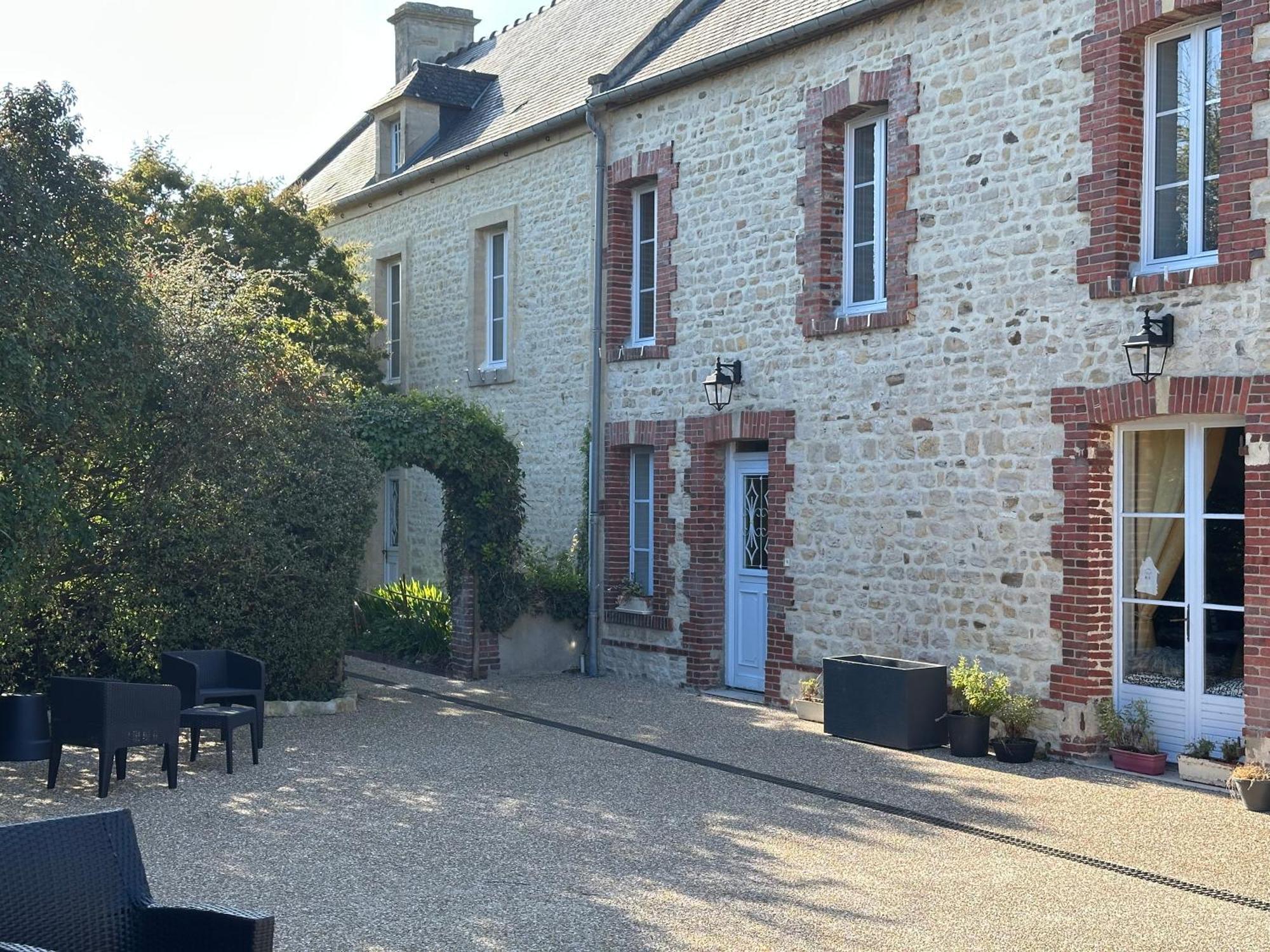 Chambres D'Hotes Le Clos Tassin コルヴィル・シュル・メール エクステリア 写真